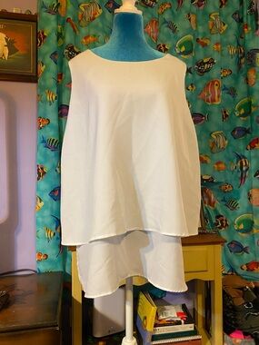 DG2 by Diane Gilman White Layered Swing Tunic Top